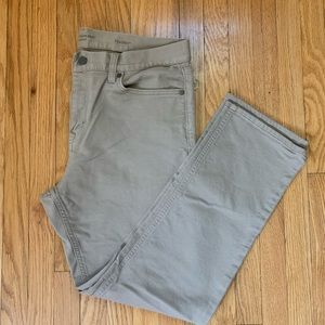 Banana Republic Slim Traveler Pant